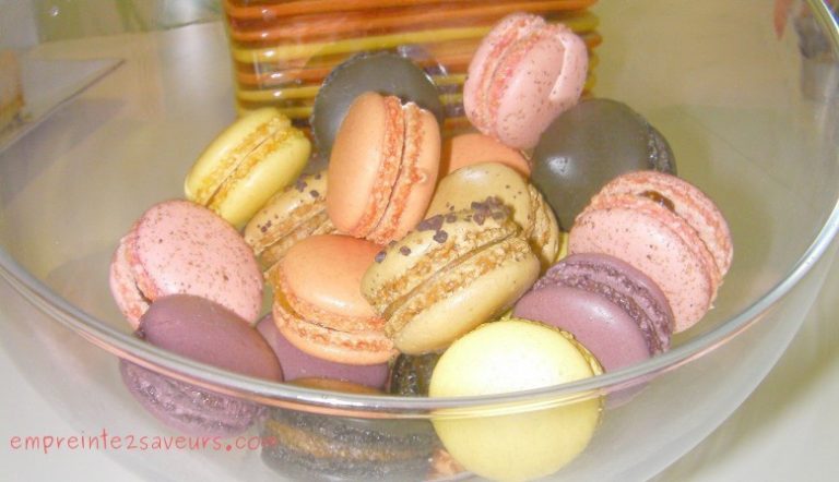 assortiment de mini macaron