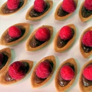 Mini tartelette châtaigne et framboise